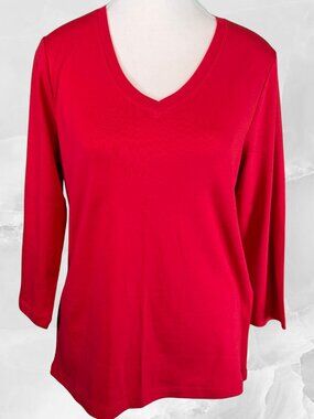 Chico's Sz 1 (S-M) Red v-neck t-shirt